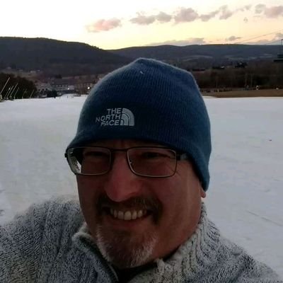 ScottRo58301025's profile picture. 