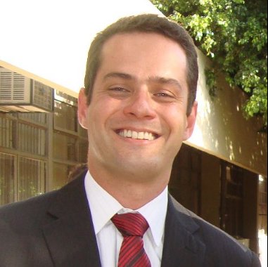 Professor de Sociologia, Bacharel em Ciências Políticas, Especialista em Gestão Púbica Municipal, Palmeirense.