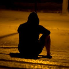 lelakimalam13's profile picture. 