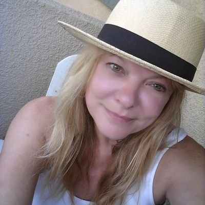 LindaOw11490463's profile picture. currently on the best Mulligan that one could hope for! of course in sunny California!