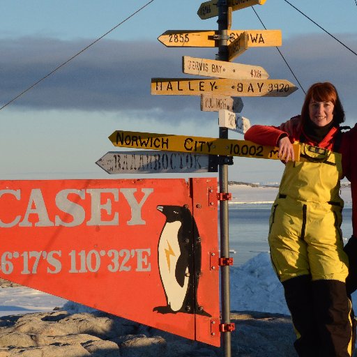 Lecturer in Media @UTAS_ Researching Antarctica in the news. Former journo. Penguin fan 🐧