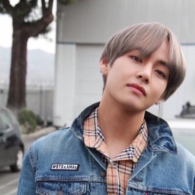 ityigo's profile picture. 関西住み。高校3年。運動が好き。元バスケ部。非常に暇人。去年までジャーニーズオタ。元陸上部。仲良くしてね。