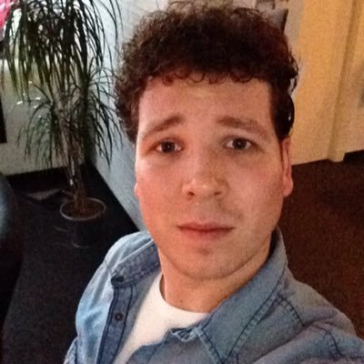 D_Nieuwendijk's profile picture. Werkzaam bij Centrummanagement Geleen, Lid van SAP Soosjeteit Awt Prinse, 't RAAF Regiment Awt Adjudante Flaarisse & Organisator v/h Glanamundo Wereldfestival