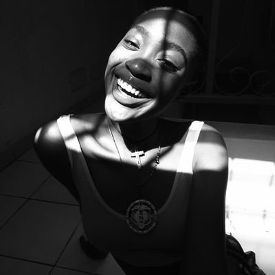 Létania🇨🇮🌹 
 Jésus est mon salut🙏, ma lumière 💡⭐❤
Photographer📷 / law student / African woman and proud 💪❤ Idaletania5@gmail.com