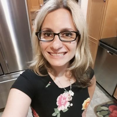 kim_autumnsun's profile picture. World Language Teacher 👩‍🏫Enhancing lessons with technology👩‍💻Coach.🏃‍♀️ Mom 👫.Wife.💕avid reader📚Coffee lover. ☕