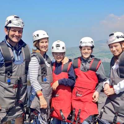 🏴 Retired @ShrewsburyRUFC player, @magsevern team member. Occasional Road & MTB cyclist. Father of 3 Husband to 1.