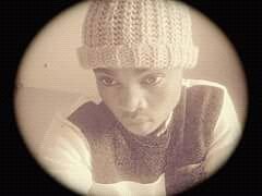 ayandarza's profile picture. 