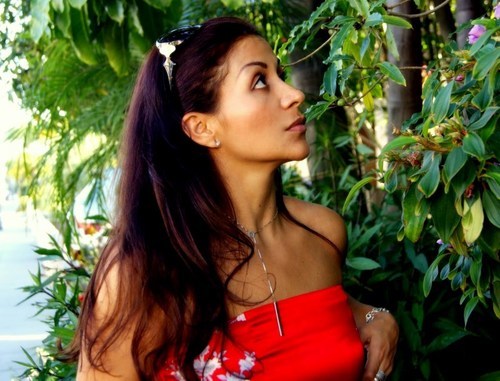 Im a Photographer, Entrepreneur & Dreamer! A marathon Maniac, luv health& fitness, picture taking freak & helping other