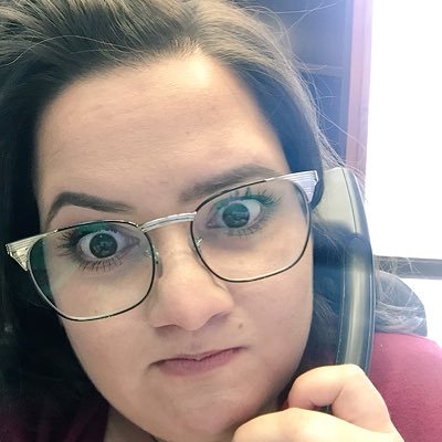 quepasainternet's profile picture. Just a girl standing in front of the internet, asking it to love her.👏🏼Disgruntled attorney by day. Mildly amused blanket burrito by night. @WeBoughtABlog ❤️