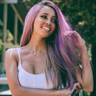❝I went to school in the muggle world before I came to Hogwarts...so in other words fight me, Bitch.❞ #Duckling