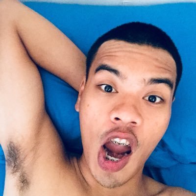 Krathing's profile picture. #IMAX | #SuperMan | DC Comic | #Converse | #Beyonce | #ทีมรามคำแหง | #Royalist | olo