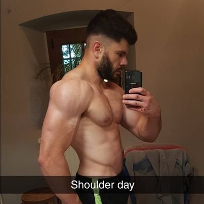 RemaKe_EquazlL's profile picture. https://t.co/dBUtdmwjsh