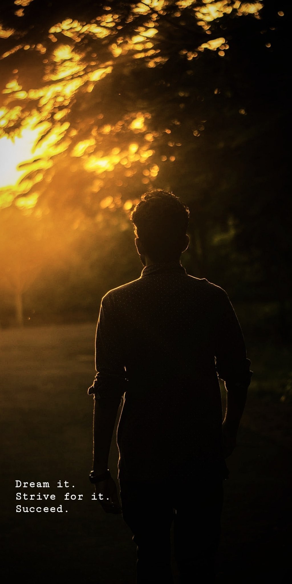 manojpallela1's profile picture.