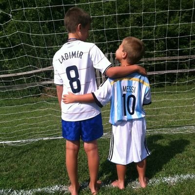 LadimirRon's profile picture. math teacher, soccer coach