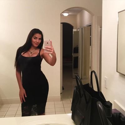 TrillionMc's profile picture. Love