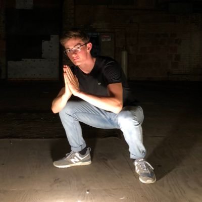 TMHS 19 • WLU 23 • Sometimes I wheely so my legs no feely • sc: jstearns2019