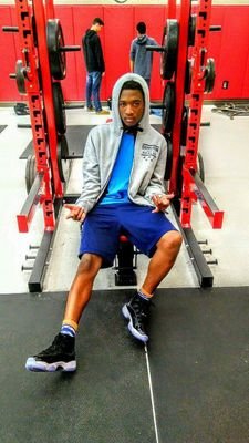 Born2Ball🍇🏀 Strive for greatness 👌 ❤