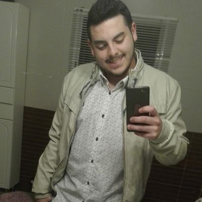 En twiitch desde hace bien poquito y diviertiendome al maximo.