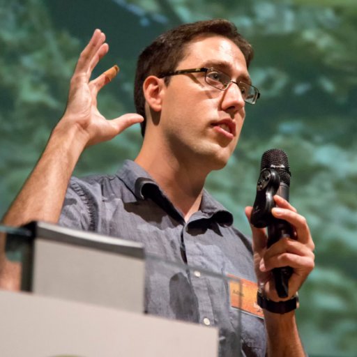 Scientist on-exhibit @naturalsciences and Research Asst Prof @NCStateBioSci Insects! Science videos!