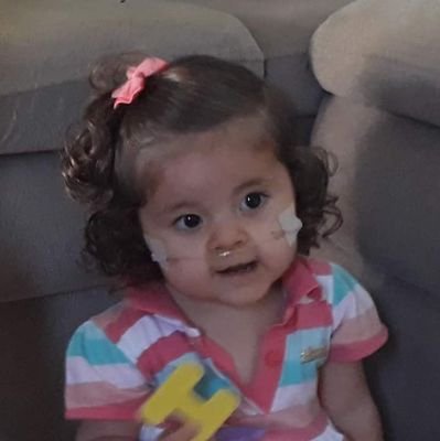 HelenaDoVale3's profile picture. Sou um milagre nasci de novo vou fazer dois anos em setembro e já renasci portadora de uma doença ultra rara tem intolerância à proteína lisinurica.