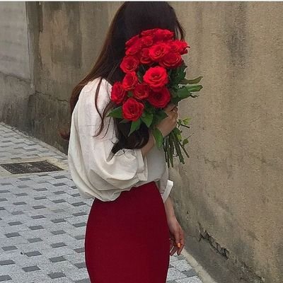 ‏‏‏‏‏‏ قويه كالحرب ناعمه كاالسلام🥀🖤