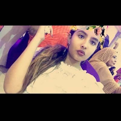 ربا🌹

instagram:_rupaa

new account