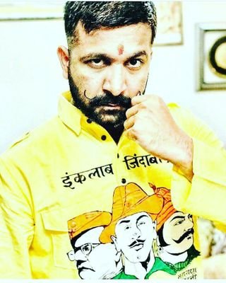 जब हर अफ़जल की छाती में हम गाड़ तिरंगा गुजरेंगे!! तब देखेंगे औकात तुम्हारी किस घर से अफ़जल निकलेगें.