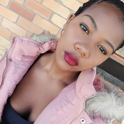 Maggie71037100's profile picture. 