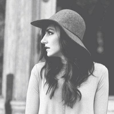 laurynashli_'s profile picture. BLOGGER | married to my high school sweetie and momma to my two baby boys 💜