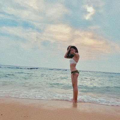 meeeei_16's profile picture. love the ocean/snowbording/https://t.co/atxQsqKJMY