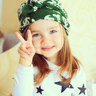 4ZVBmTa1EUOs4kX's profile picture. ‏‏‏‏‏إنسانه بسيطه محبة الجميع ومحبة الاعمال التطوعية  ومحبه لتاريخ وقصص الأولين احب الشعر وأكتب شي بسيط منه،،،،« طالبه جامعيه»أمنيتي أن يعم السلام ع جميع الدول