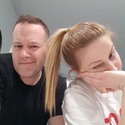 swinmachine's profile picture. Loves following and being followed....but not in a weird stalker kind of way.