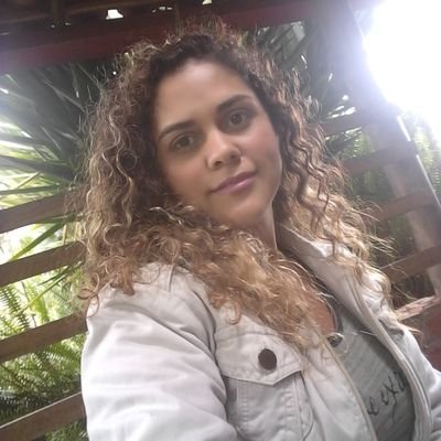 Ing. de Computacion, Vicepresidente Megabit Computacion, Emprendedora, Humilde y Carismática, con Dios en todo momento..