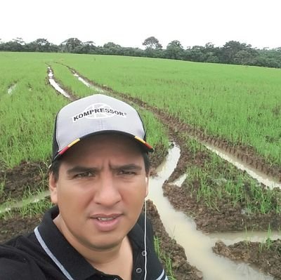 Ingeniero Agronomo, Universidad de Tolima. Colombia