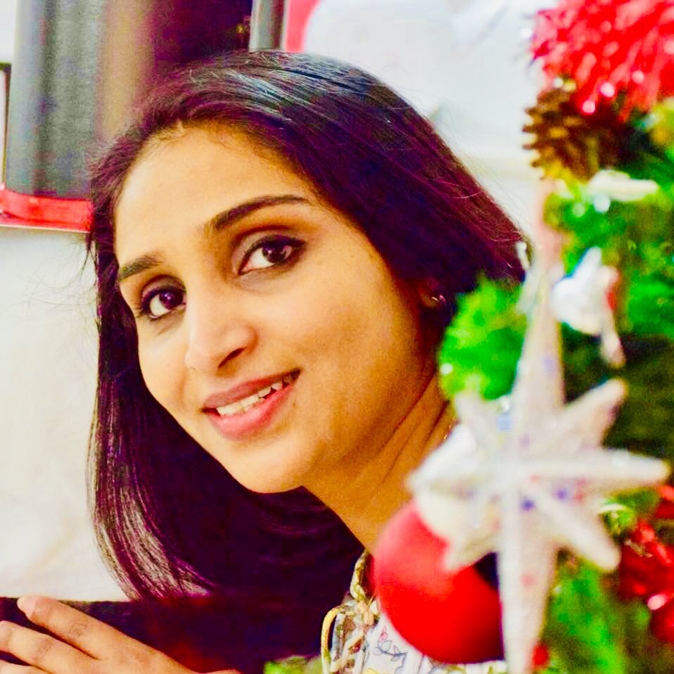 lisnaismail9's profile picture. 