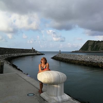 jrna90's profile picture. 