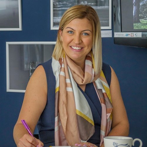 Freelance marketing specialist | FCIM | Chartered Marketer | Views are my own (obv!)