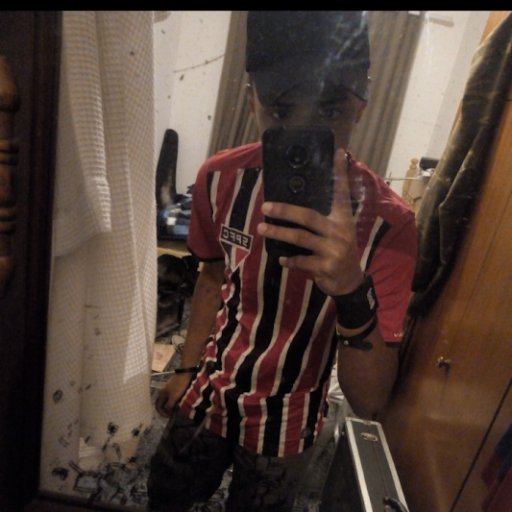 LiGFernandes's profile picture. 