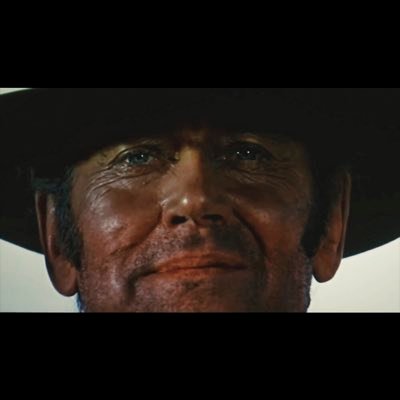 InspironK7's profile picture. Ingeniero de Software. Juego mi Mapa Survival desde 2012.