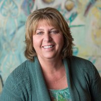 Dodie Apperson, Broker with Fred Real Estate Group - @DodieApperson Twitter Profile Photo