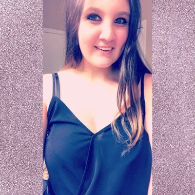 hollaatyo_BAY's profile picture. Be real, be yourself, be unique, be true, be honest, be humble, be happy. Future Nurse 👩🏻‍⚕️💉