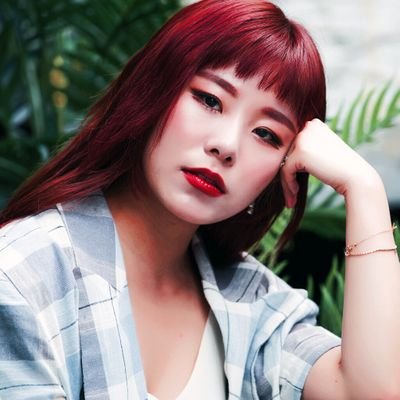 # · mαmαmoo's hwweιk : 🌼) lα vιe est courte, l’αrt est long — lιttle puppч thαt wιll wιn чour heαrt.