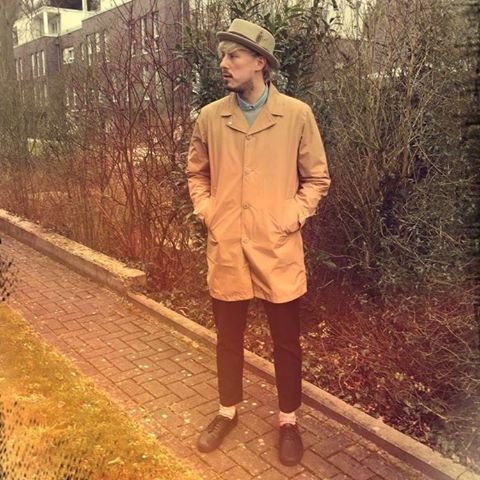 FynnJensen's profile picture. Alle wollen mit mir trinken. Dabei will ich doch meinen neuen #Roman zu Ende schreiben. Popliterat und Blogger. #SpiegelBestseller