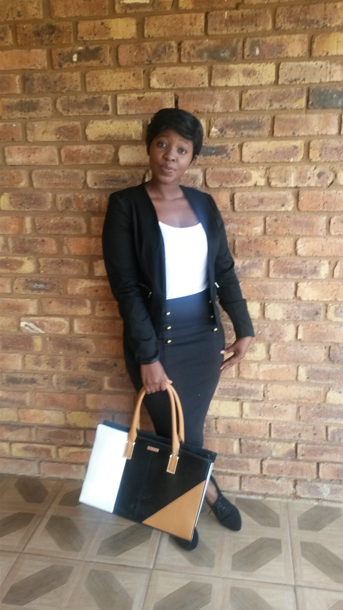 NdivhoI's profile picture. 