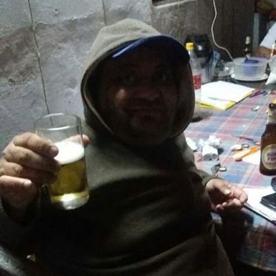 vicgustavoza's profile picture. salud