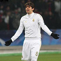 br_r111's profile picture. 