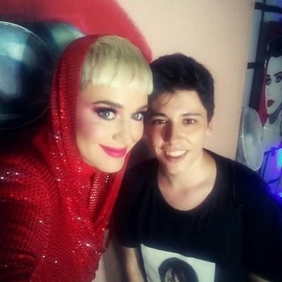 I've met my mom @katyperry | I'm here to break my cycle | 16/02 pwt | 02/06 & 28/06 wwt | Instagram: @ManelMarti96.


@Darekxdd 💖💖💖