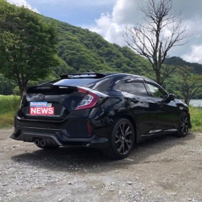 Fk7納車済み Hksのマフラーに交換しました ちなみに無限のリアスポ装着してても問題ありませんでした 重低音響いてます Hks Fk7 シビック