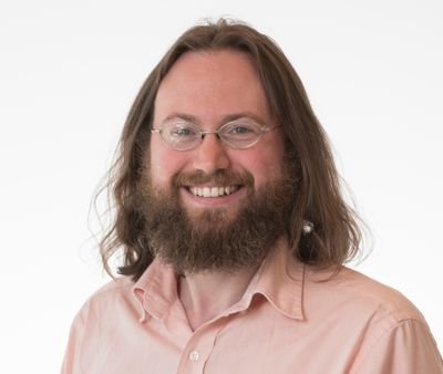 Former academic doing COVID-19 modeling in the private sector.