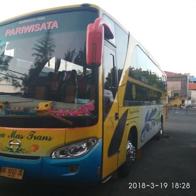 Bali bus charter, Airport transfer, private charter, shuttle bus, wedding, special event transport, overland, economic bus